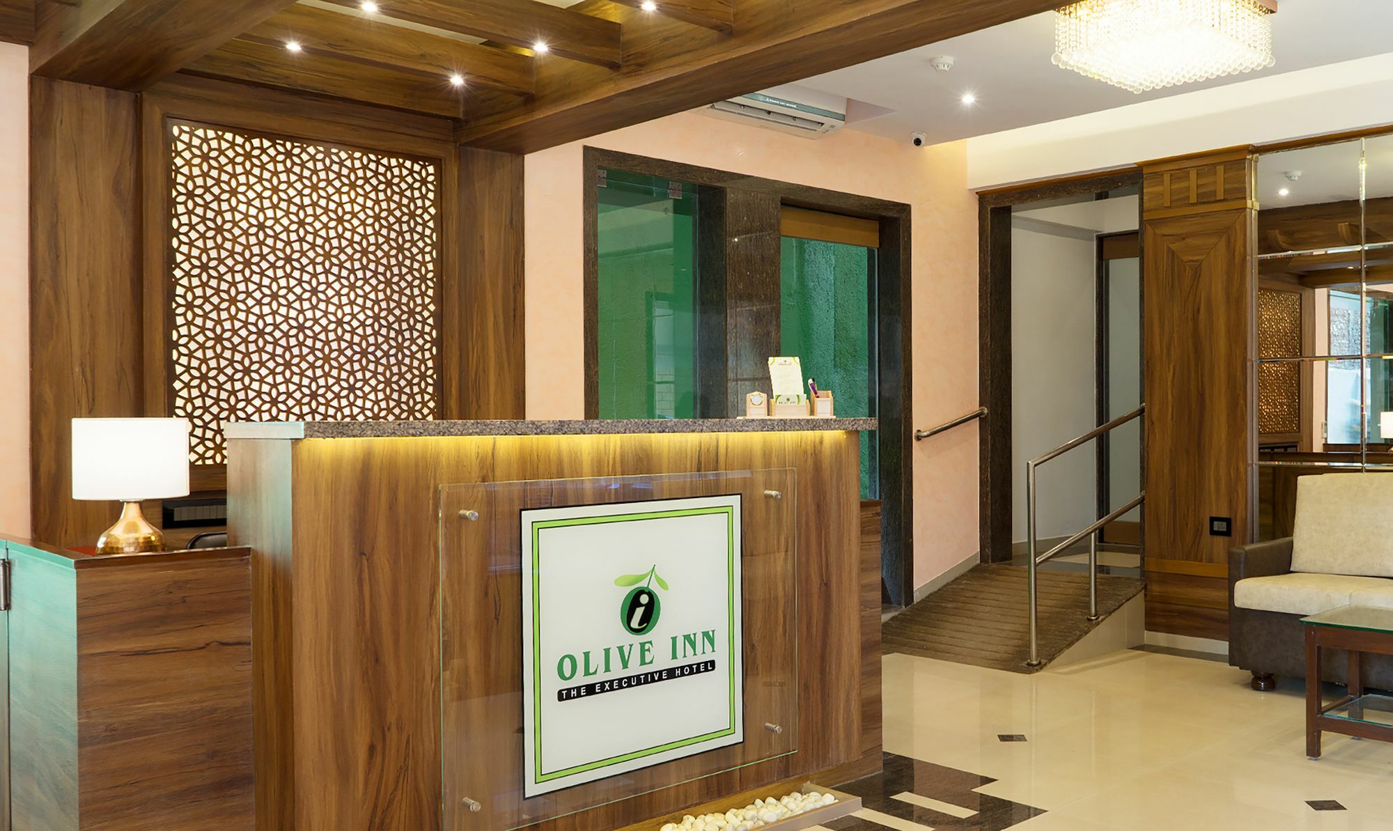 Treebo Olive Inn Bombaim Exterior foto